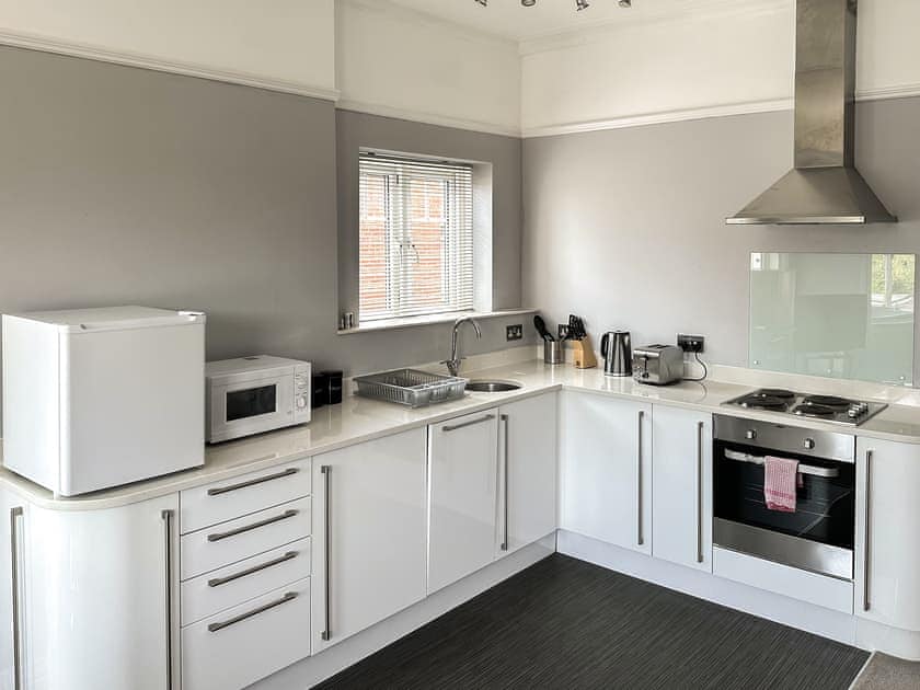 Kitchen | Apartment 3 - Alum Chine, Westbourne, near Bournemouth