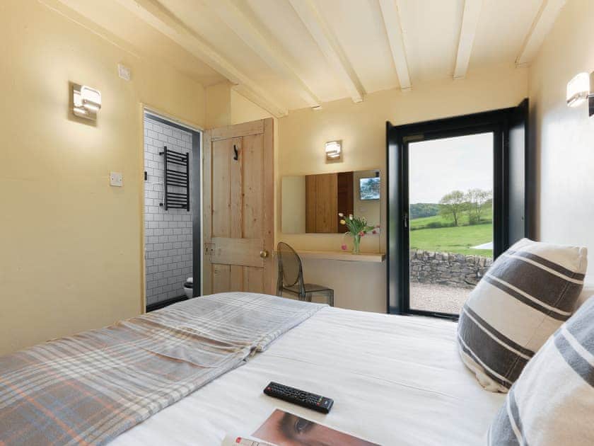 Bedroom 4, double or twin, with en-suite | Harthill Barn - Harthill Hall, Alport, near Bakewell