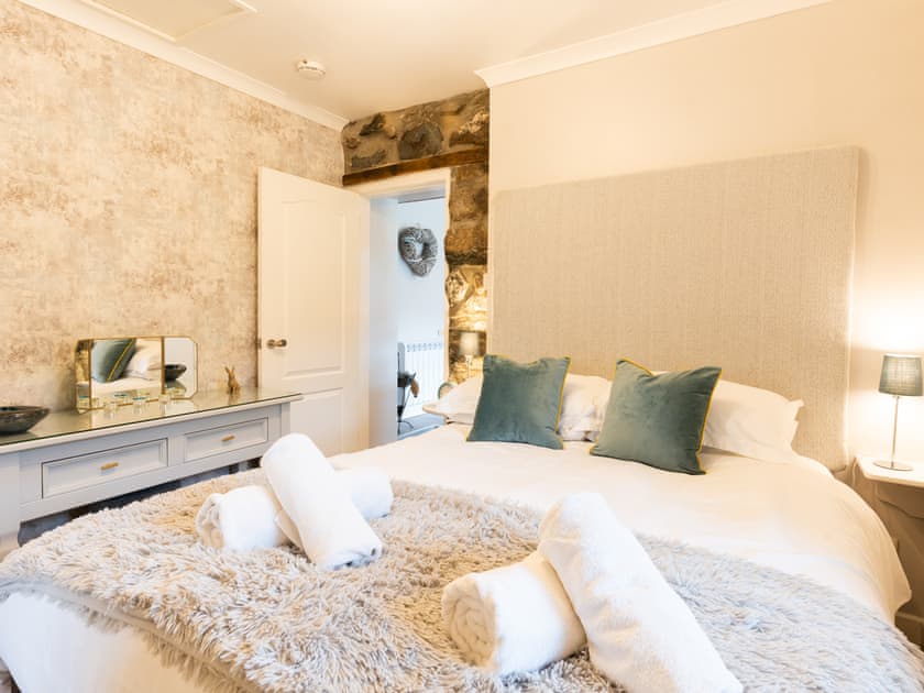 Double bedroom | Bwthyn Clyd, Dyffryn Ardudwy, near Barmouth