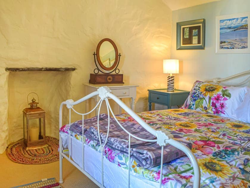 Double bedroom | Puffin Cottage, Berea, near St Davids