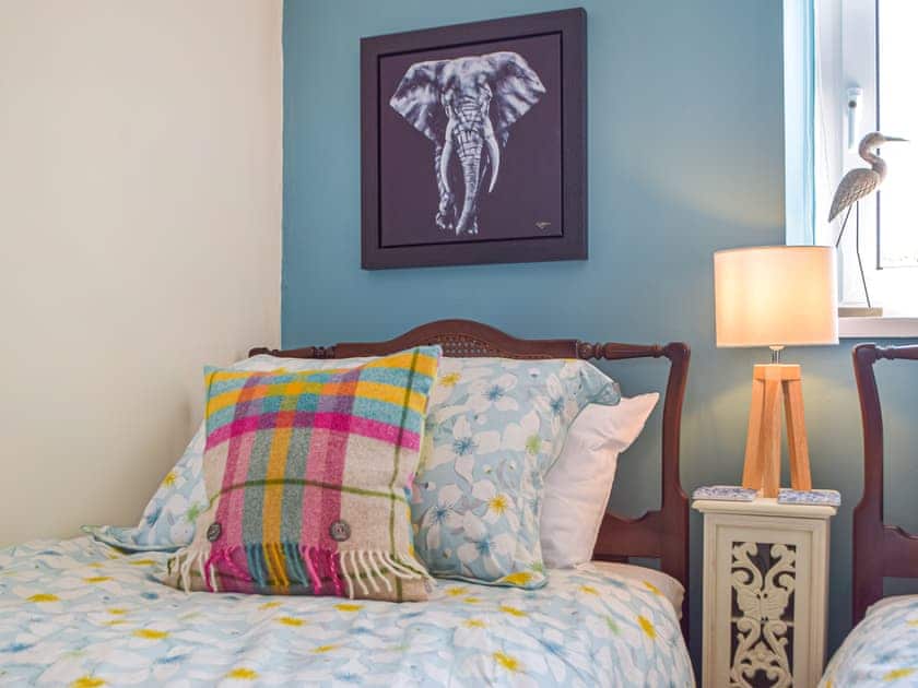 Twin bedroom | Puffin Cottage, Berea, near St Davids