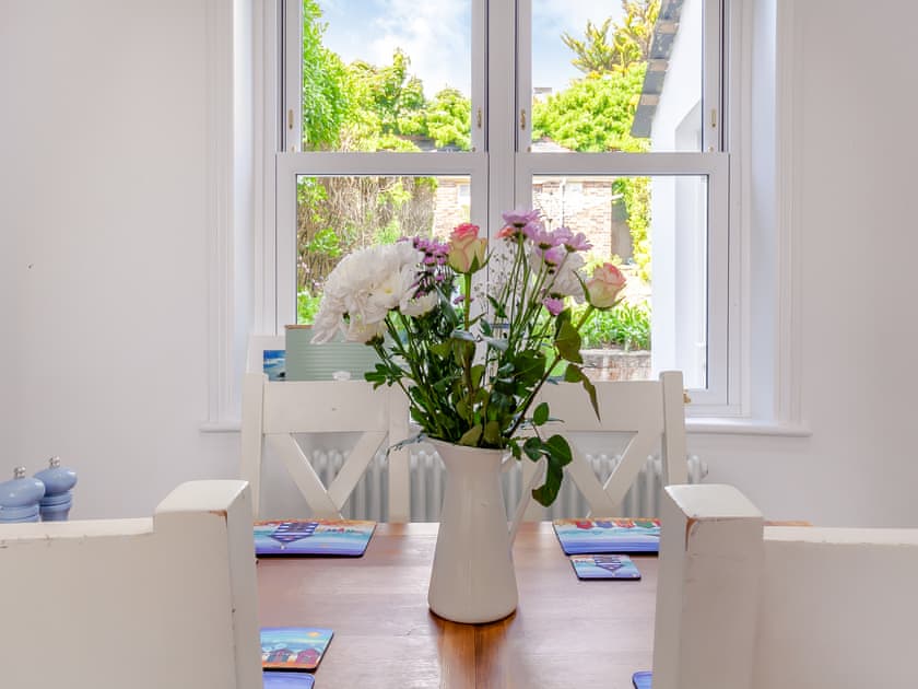 Dining Area | Happy House, Brighton