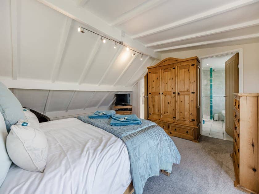 Double bedroom | Bay View Cottage, Llanon near Aberaeron