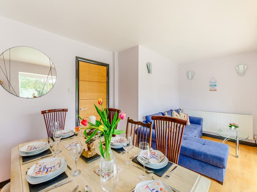 Dining room | Three Decks, Elmer