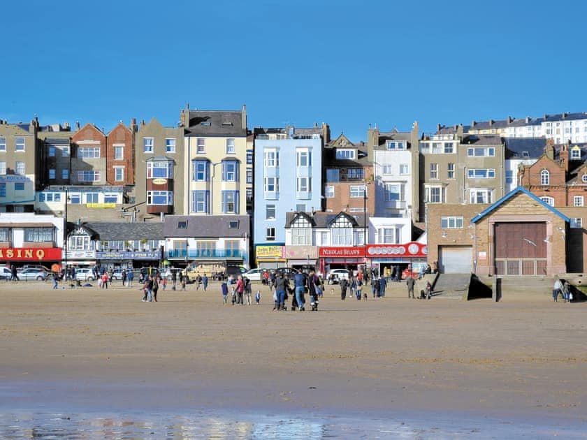 Setting | Sea Blue Cottage, Scarborough