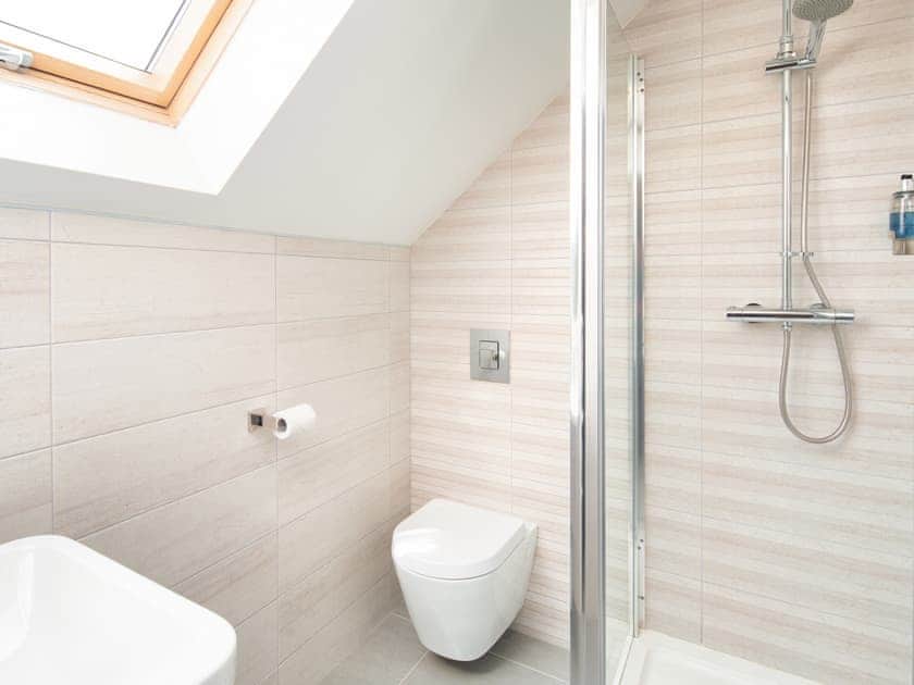 En-suite | Riversmouth - Gwbert Holiday Cottages, Gwbert, near Cardigan