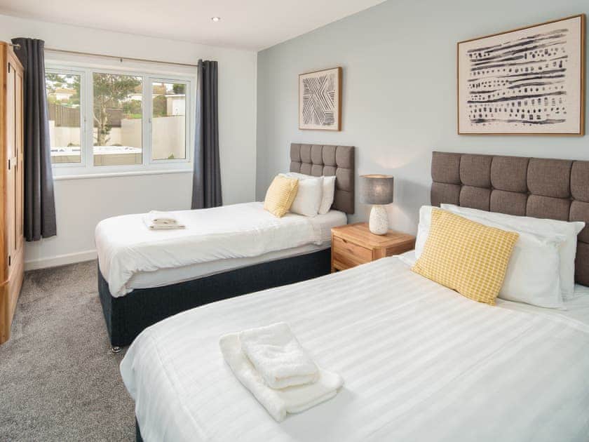 Twin bedroom | Riversmouth - Gwbert Holiday Cottages, Gwbert, near Cardigan