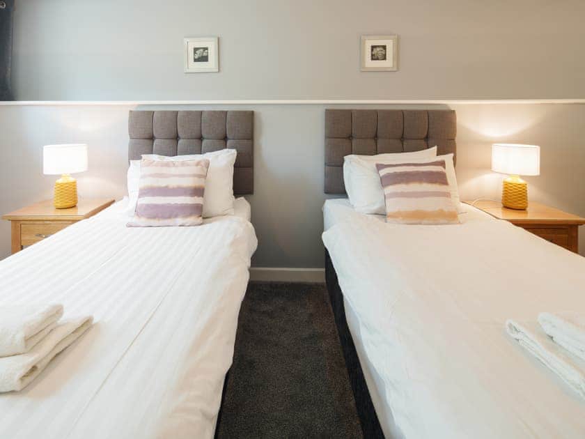 Twin bedroom | Riversmouth - Gwbert Holiday Cottages, Gwbert, near Cardigan
