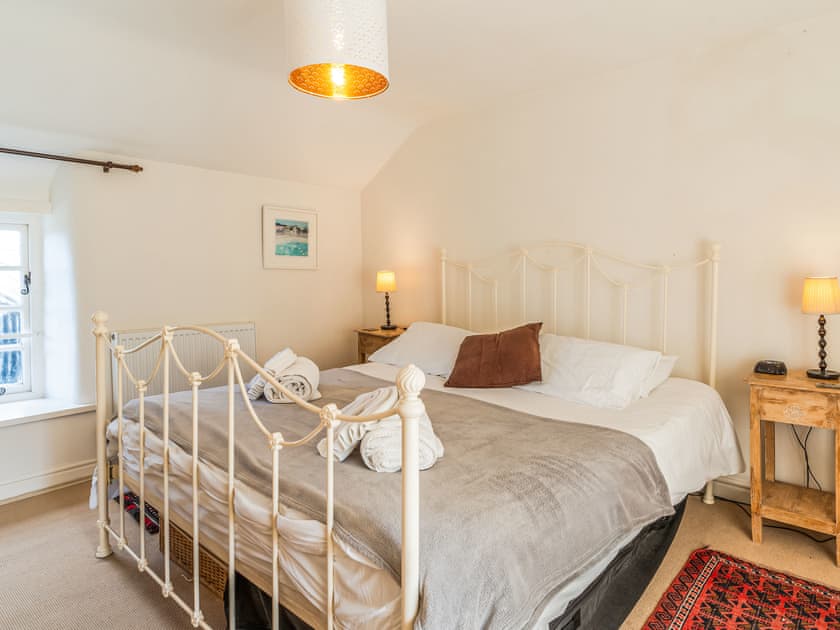 Double bedroom | Forge Cottage, Tredinnick, near Wadebridge