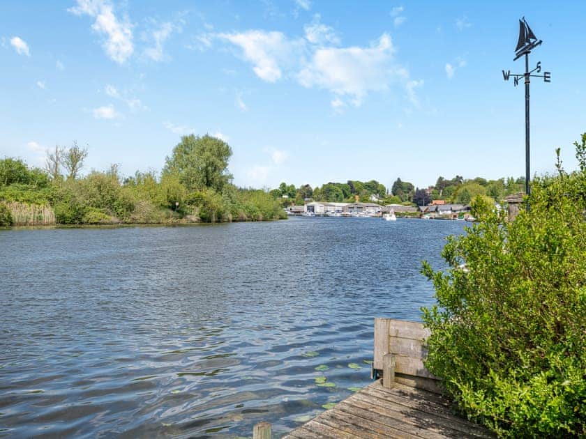 View | River View - Norfolk Holiday Lodges, Brundall