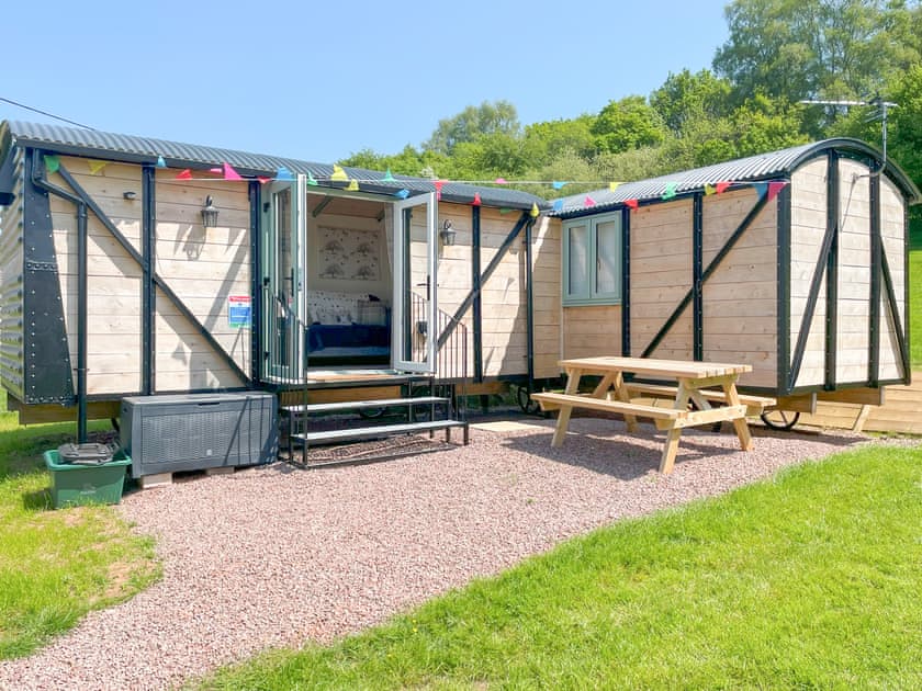 Hoarthorn Hideaway (ref UK41687) in Edge End, near Coleford Hoseasons