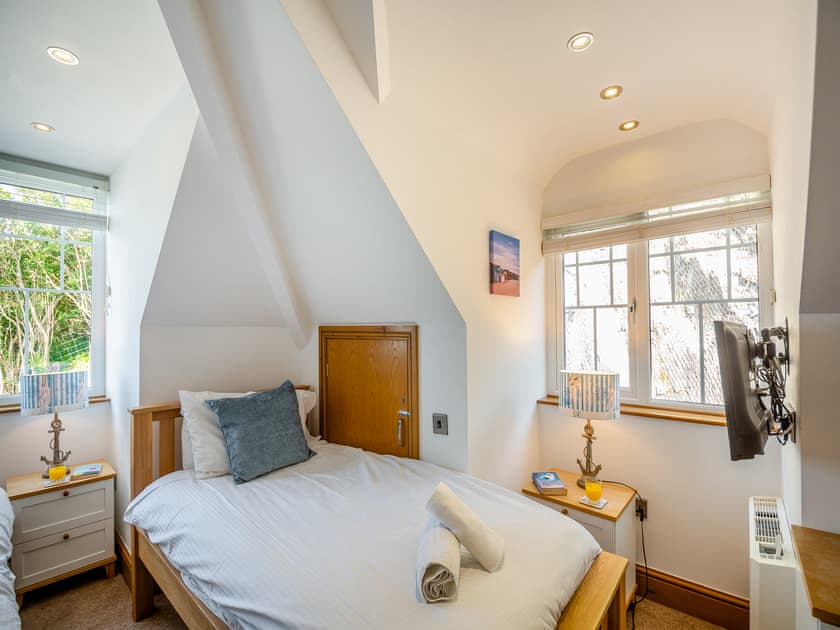 Twin bedroom | Rockcliffe, Aberdovey
