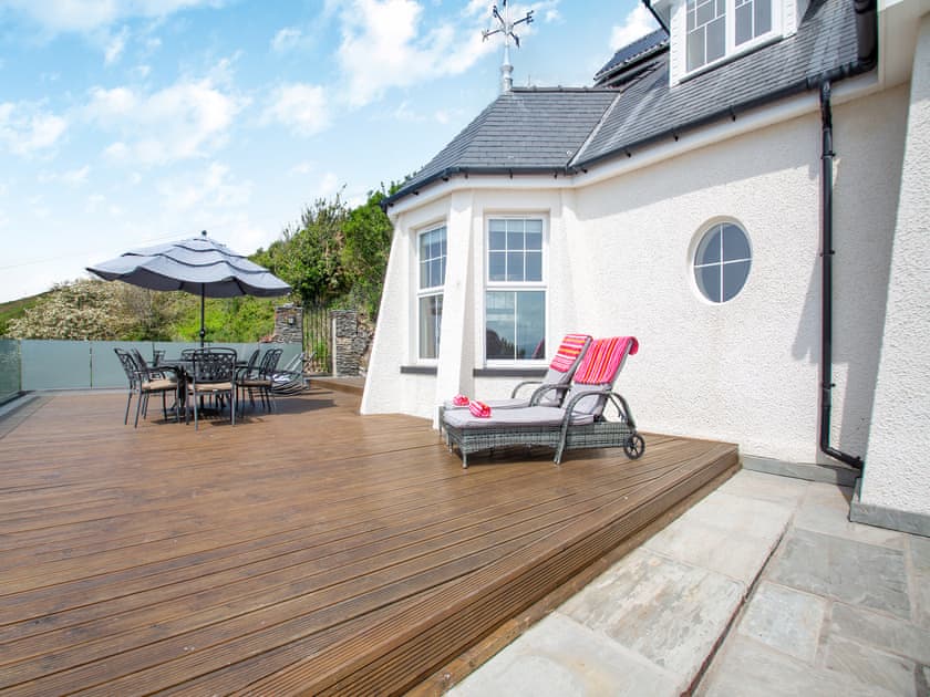 Outdoor area | Rockcliffe, Aberdovey