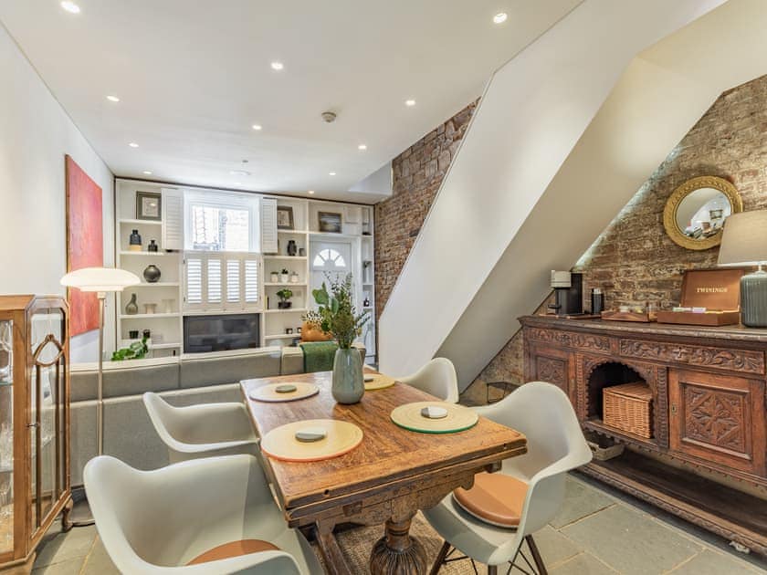 Open plan living space | St Margarets Cottage, Old King’s Lynn