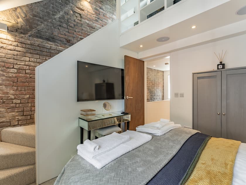 Double bedroom | St Margarets Cottage, Old King’s Lynn