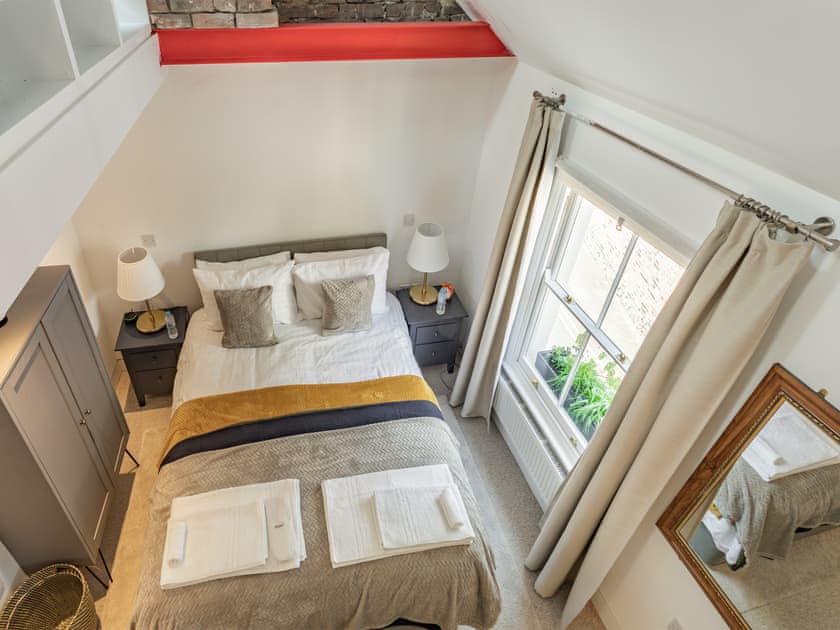 Double bedroom | St Margarets Cottage, Old King’s Lynn