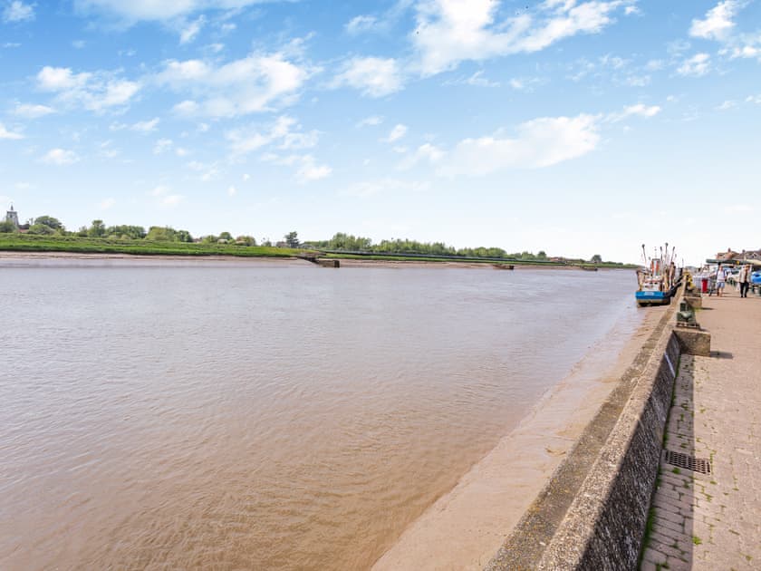 Surrounding area | St Margarets Cottage, Old King’s Lynn