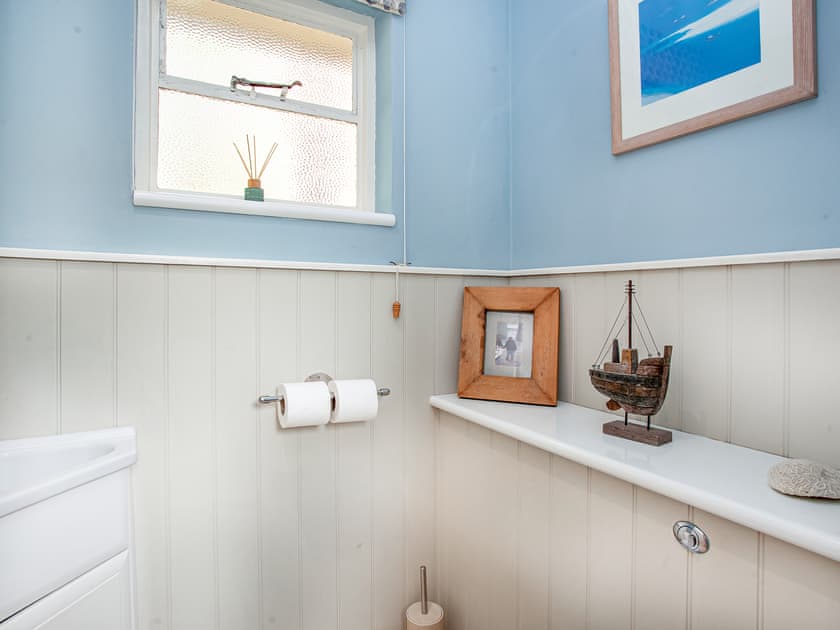 Bathroom | Lynwood, Boscastle