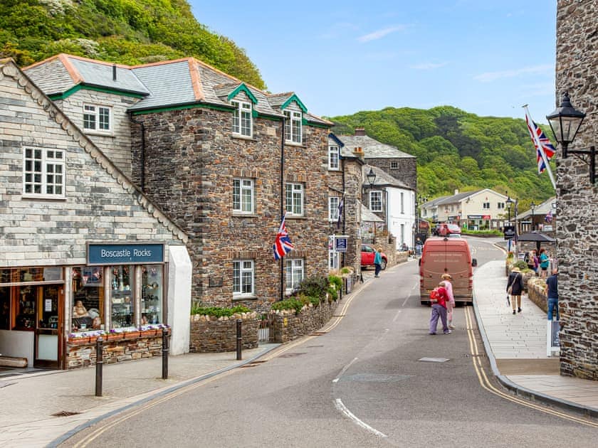 Surrounding area | Lynwood, Boscastle