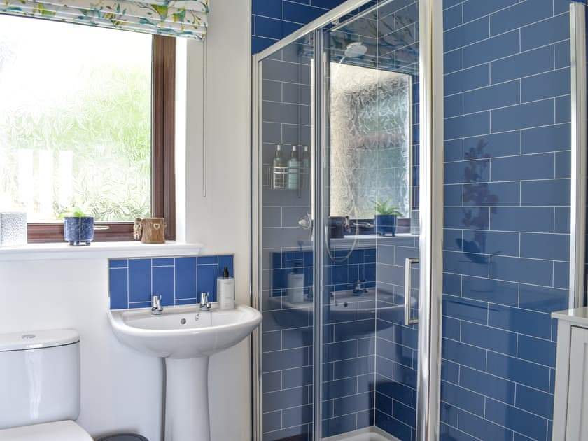 Shower room | Failte, Banff
