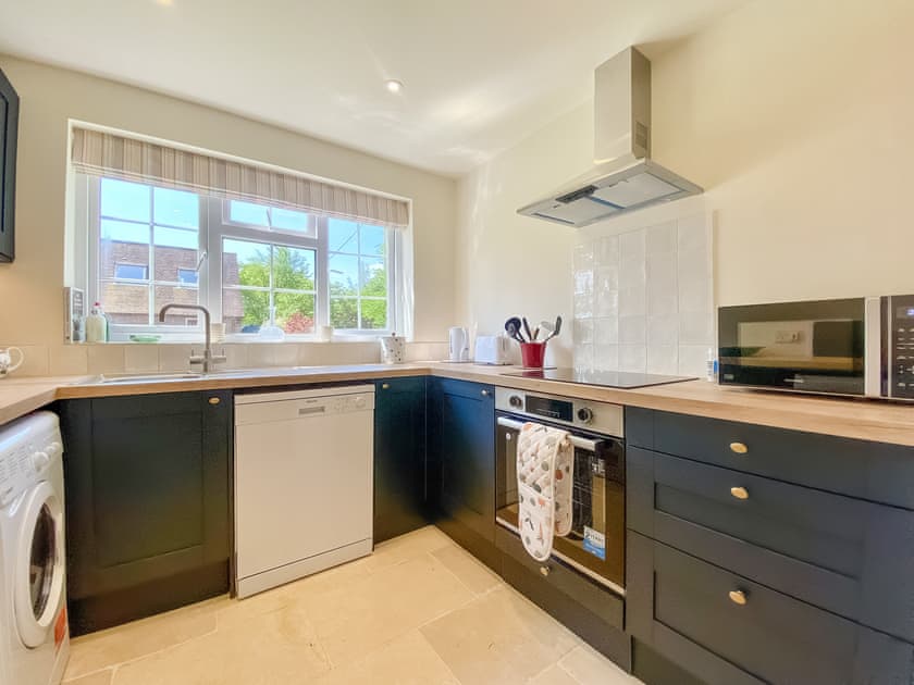 Kitchen | The Granary, Poulshot, near Devizes