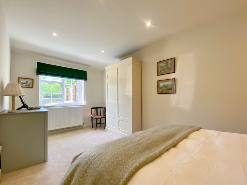 Double bedroom | The Granary, Poulshot, near Devizes