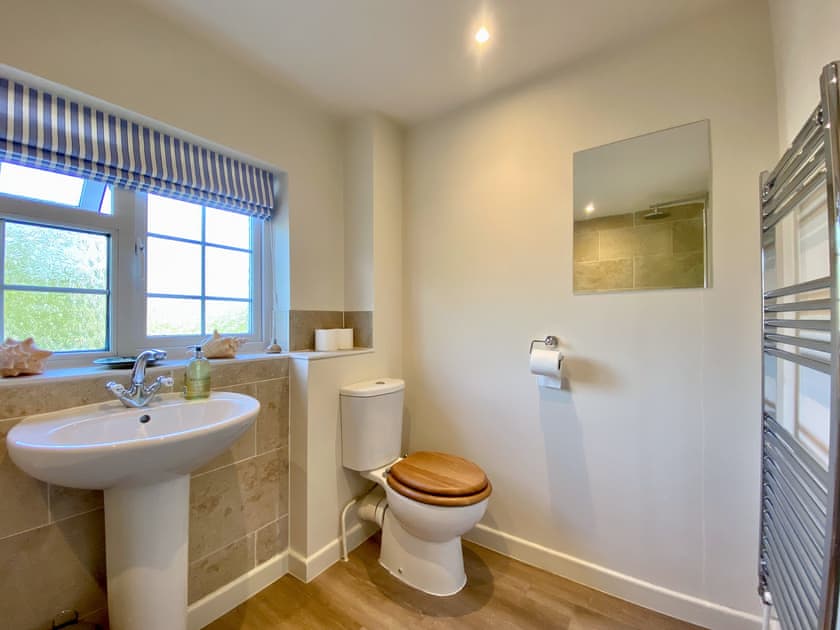 Bathroom | The Granary, Poulshot, near Devizes
