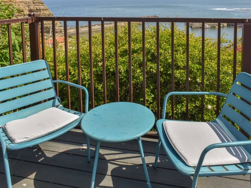 Sitting-out-area | The Moorings, Staithes