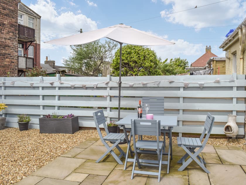 Sitting-out-area | Corner Cottage, Girvan