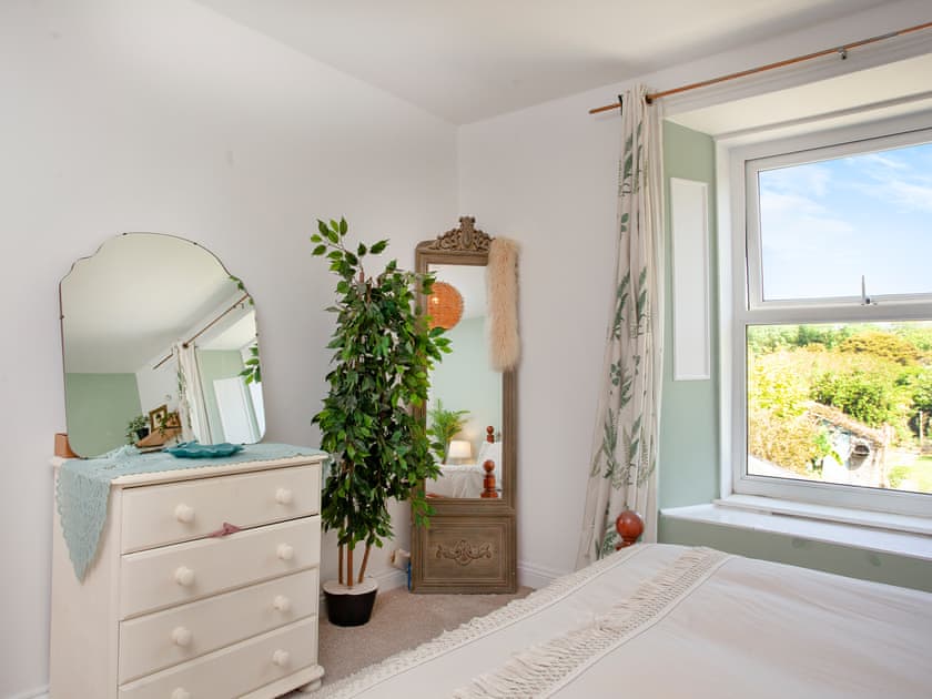 Double bedroom | Fern House, Redruth, near Portreath