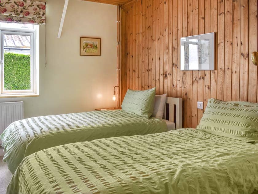 Twin bedroom | The Jolly Boat, St Mary’s Bay, near Romney Marsh