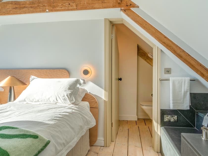 Twin bedroom | ARC Padstow, Saint Issey