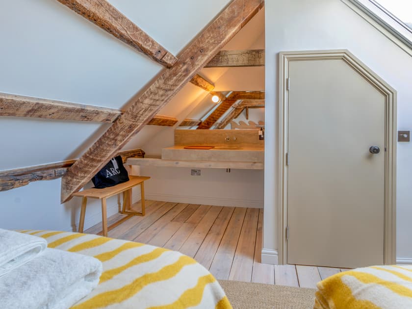 Twin bedroom | ARC Padstow, Saint Issey