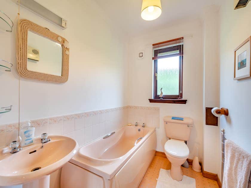 Bathroom | Glenview, Appin, near Oban