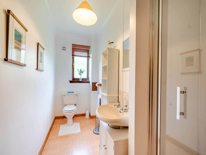 Bathroom | Glenview, Appin, near Oban
