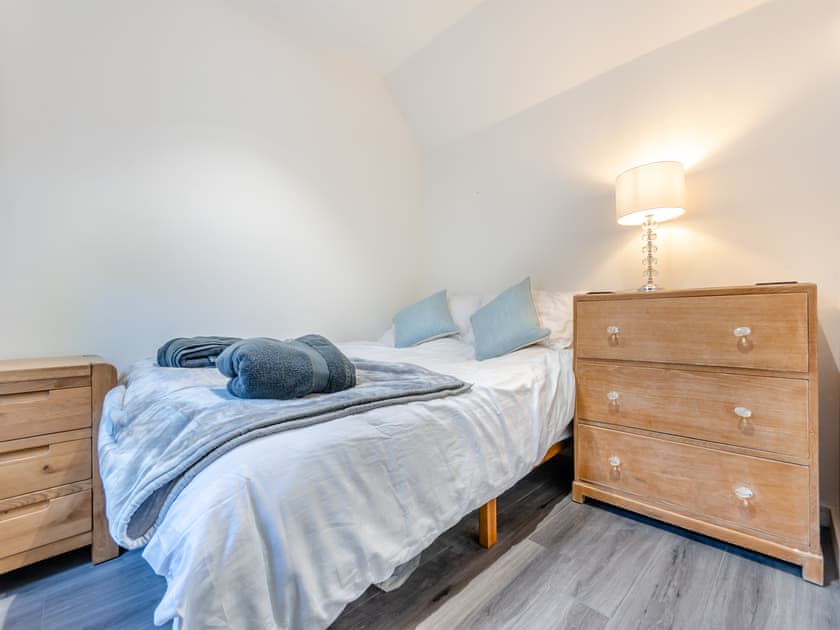 Double bedroom | Red Brick Barn - Mayfield Retreats, Burton Pedwardine, near Sleaford