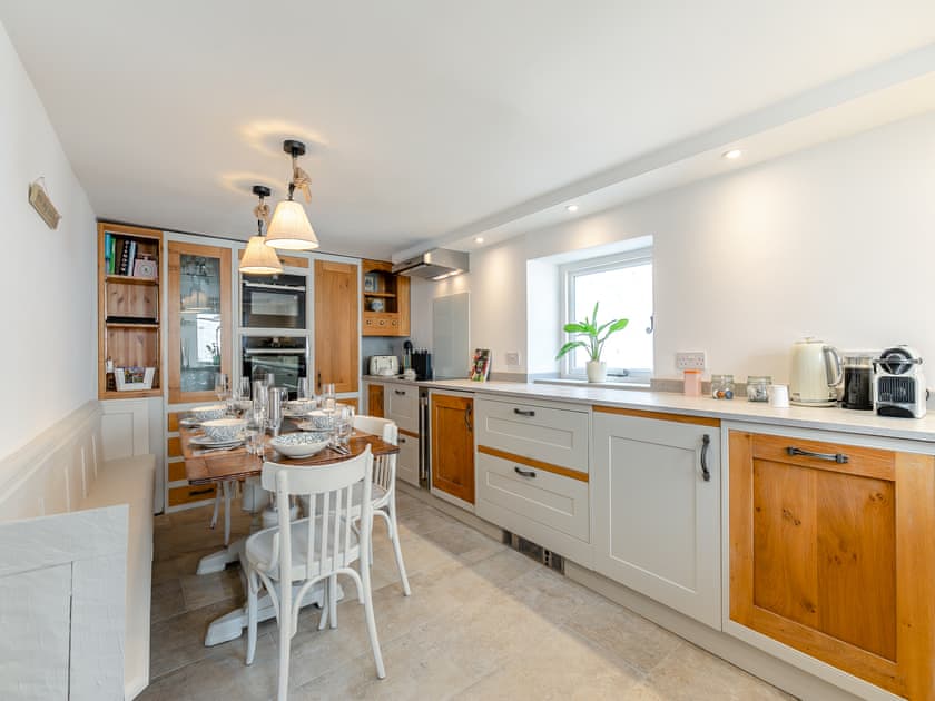 Kitchen/diner | Sanctuary Cottage, Shaldon, near Teignmouth