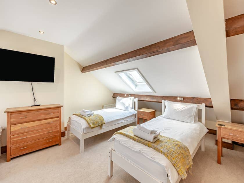 Twin bedroom | Warth Barn, Ingleton, near Settle