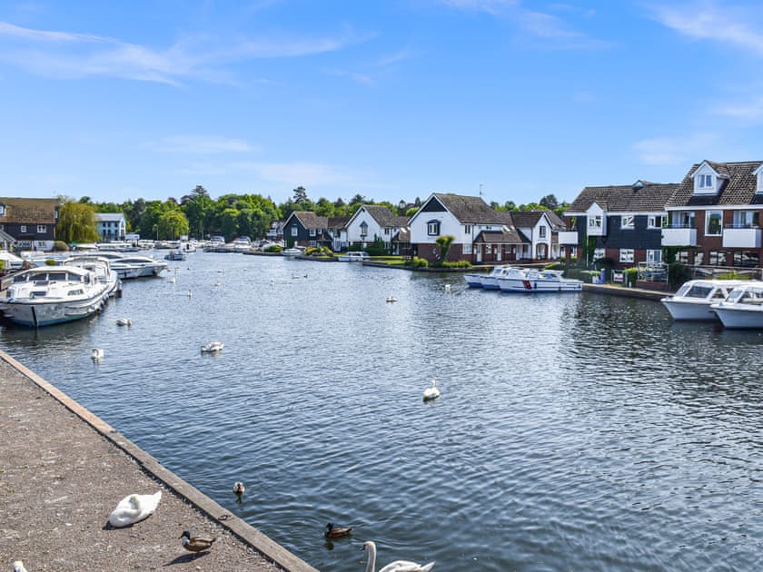 Surrounding area | Lily’s Cottage, Wroxham