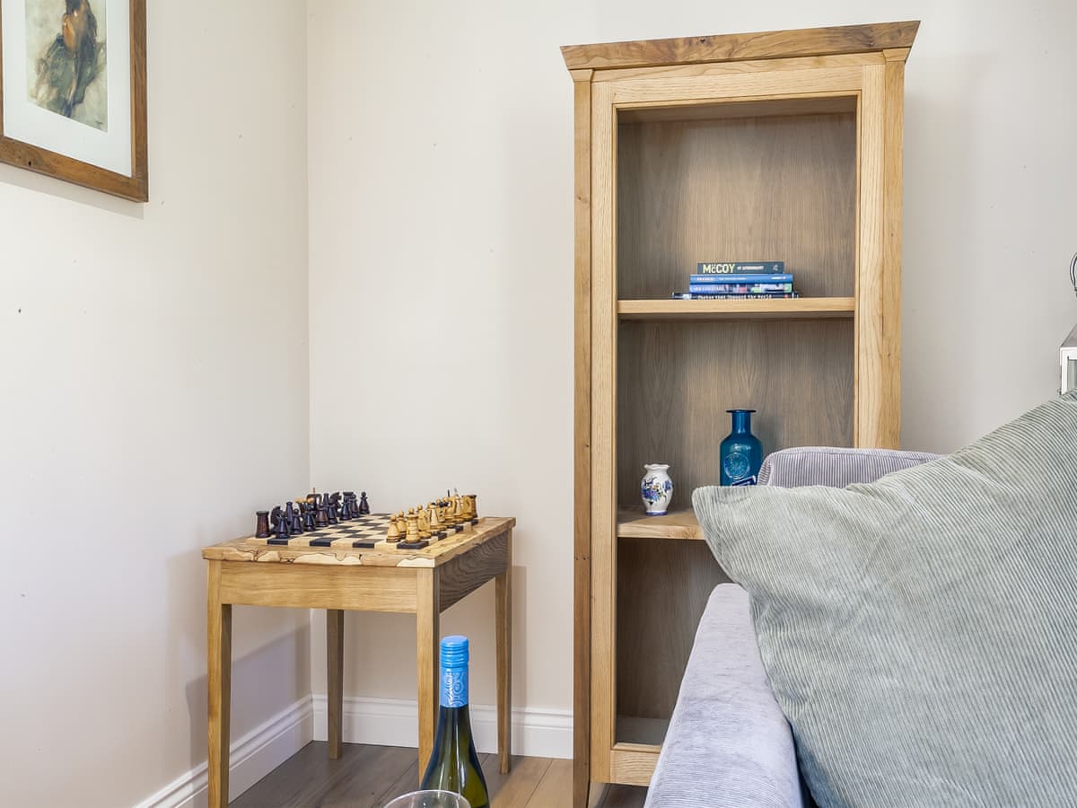 South Wood Lodge - Holiday Lodge in Southern England - Image 4