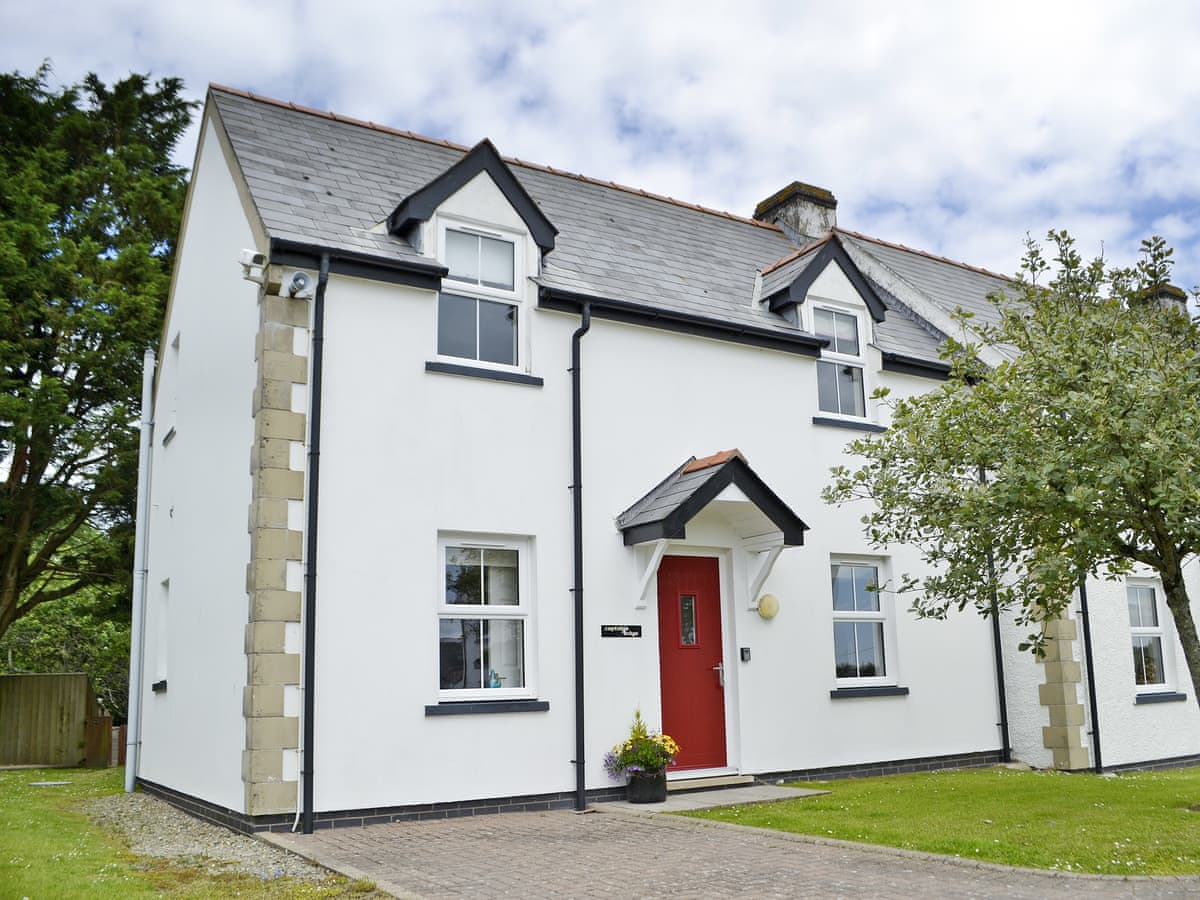 Captain's Lodge - Holiday lodge in South Wales - Image 2