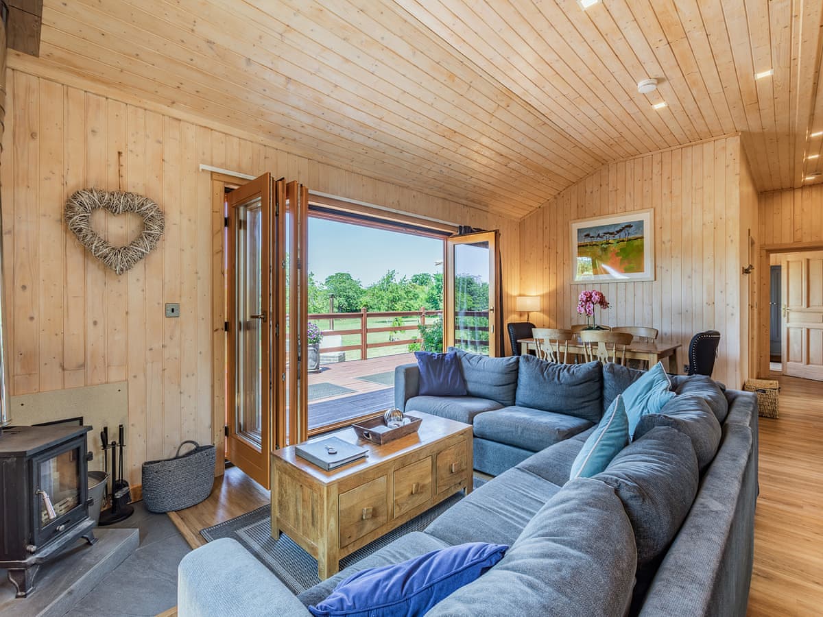 Jasmine Lodge - Holiday lodge in East Anglia - Image 4