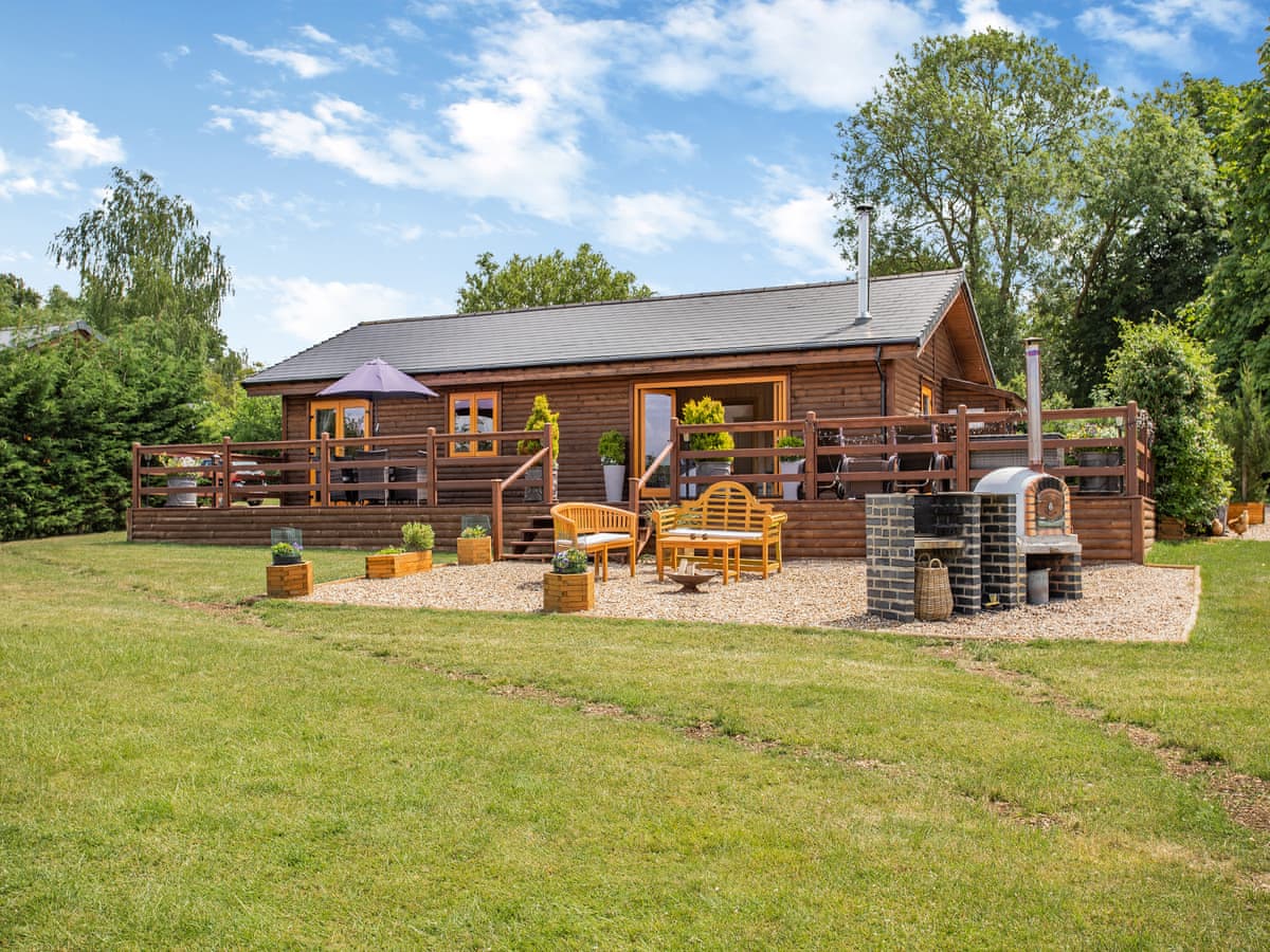 Honeysuckle Lodge