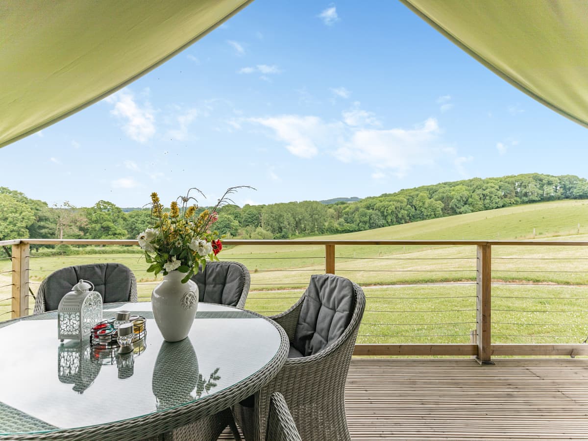 Safari Lodge Two - Holiday lodge in Central England - Image 2