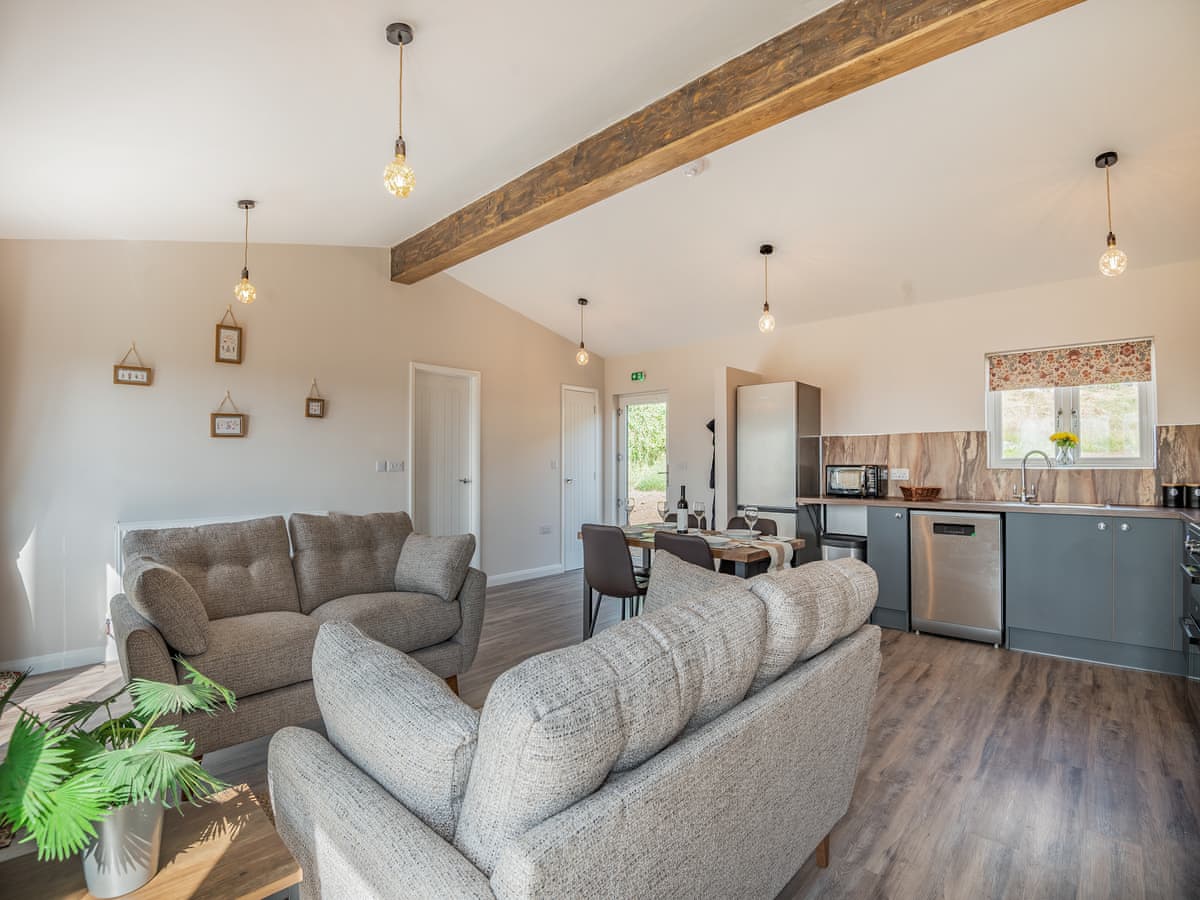 West End Farm Lodge Alabaster - Holiday lodge in Central England - Image 4
