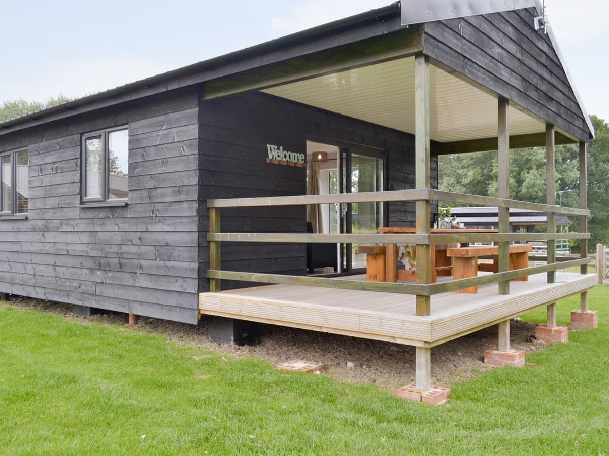 Broad View Farm - Larch Lodge - Holiday lodge in Southern England - Image 2