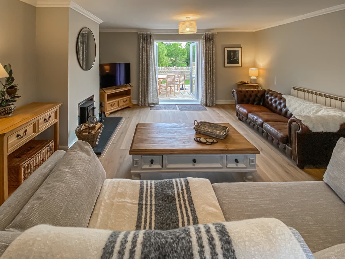 The Mill Lodge - Holiday Lodge in Southern England - Image 3