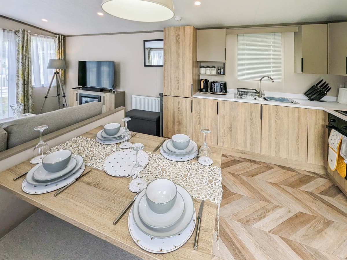 Stonewood Country Lodge - Holiday lodge in North West England - Image 2