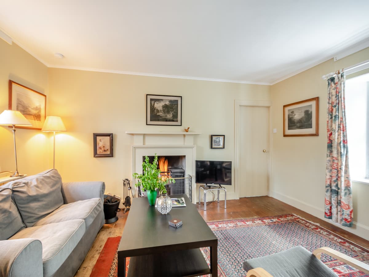 Inverglen Farm holiday cottage near Loch Lomond and the Trossachs