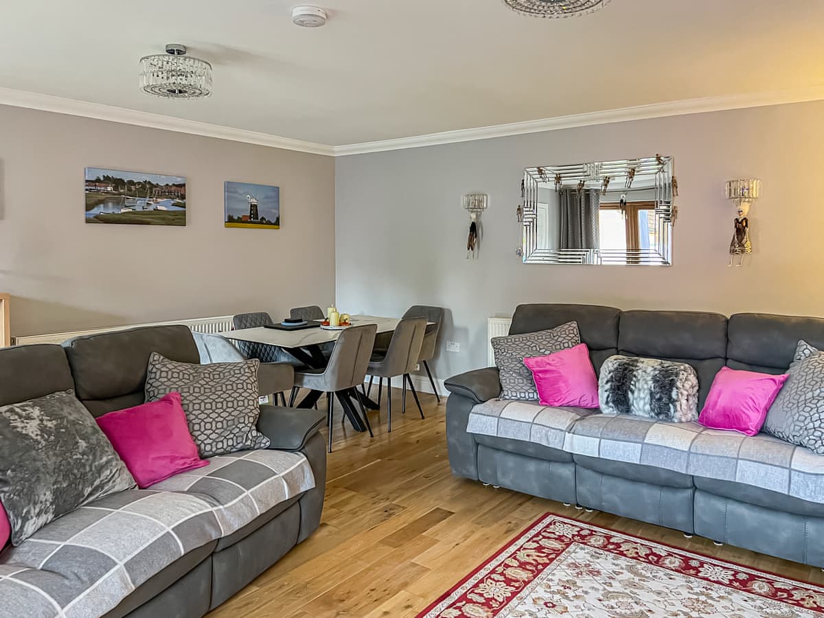 Rivendell Lodge - Holiday lodge in East Anglia - Image 4